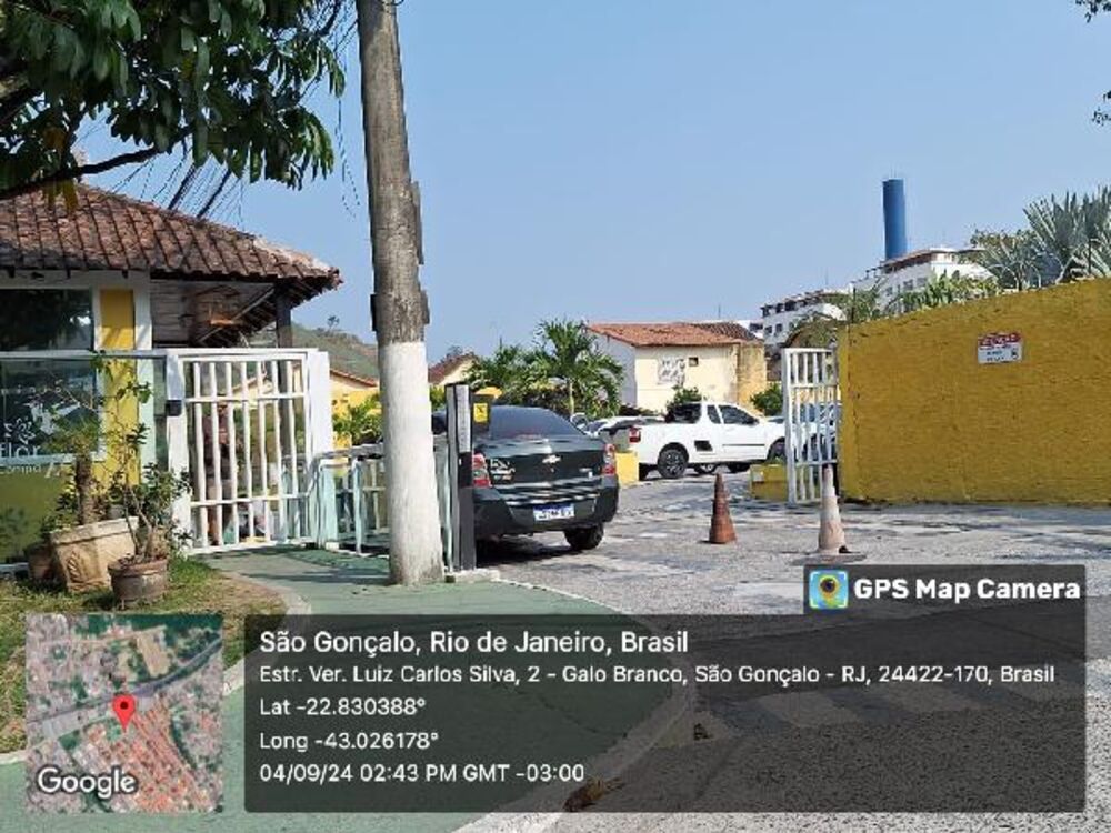 Casa à venda com 3 quartos, 84m² - Foto 1