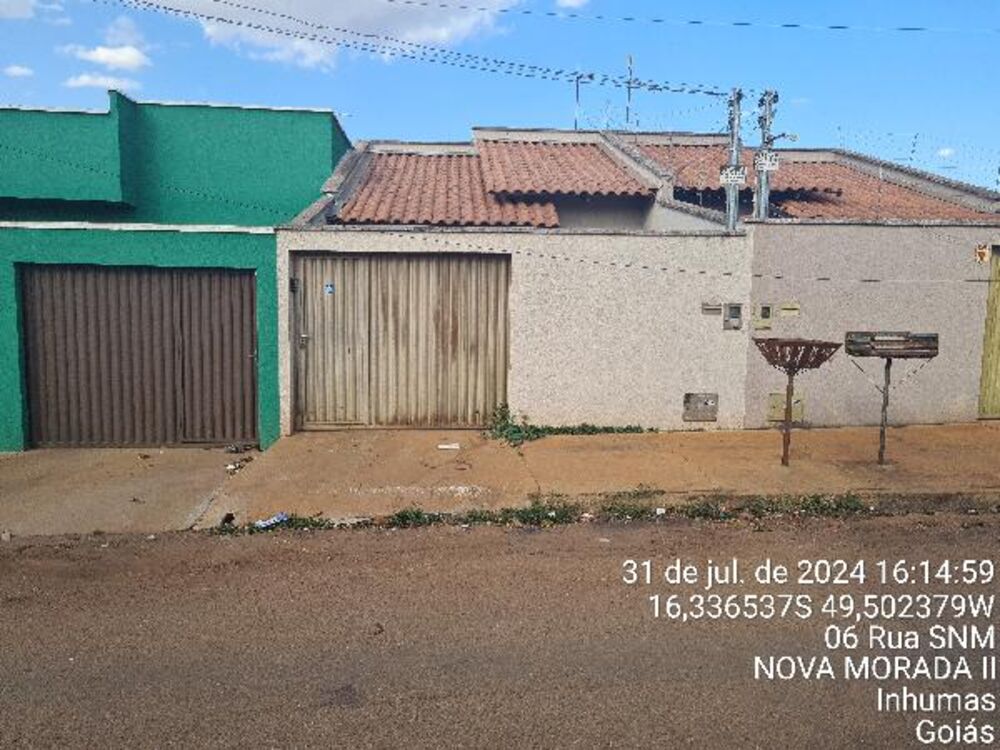 Casa à venda com 2 quartos, 110m² - Foto 1