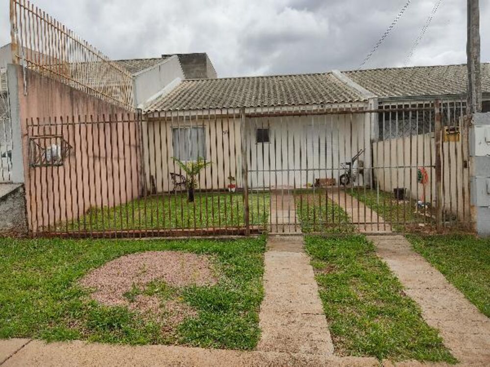 Casa à venda com 3 quartos, 154m² - Foto 1
