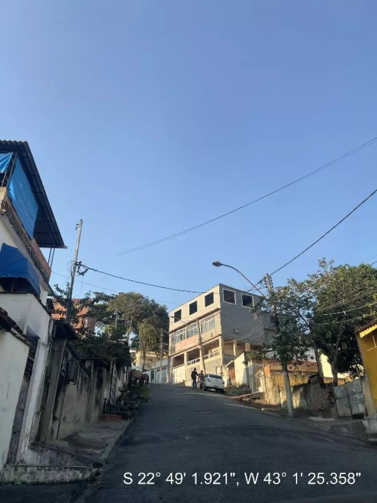 Casa, 5 quartos, 372 m² - Foto 1