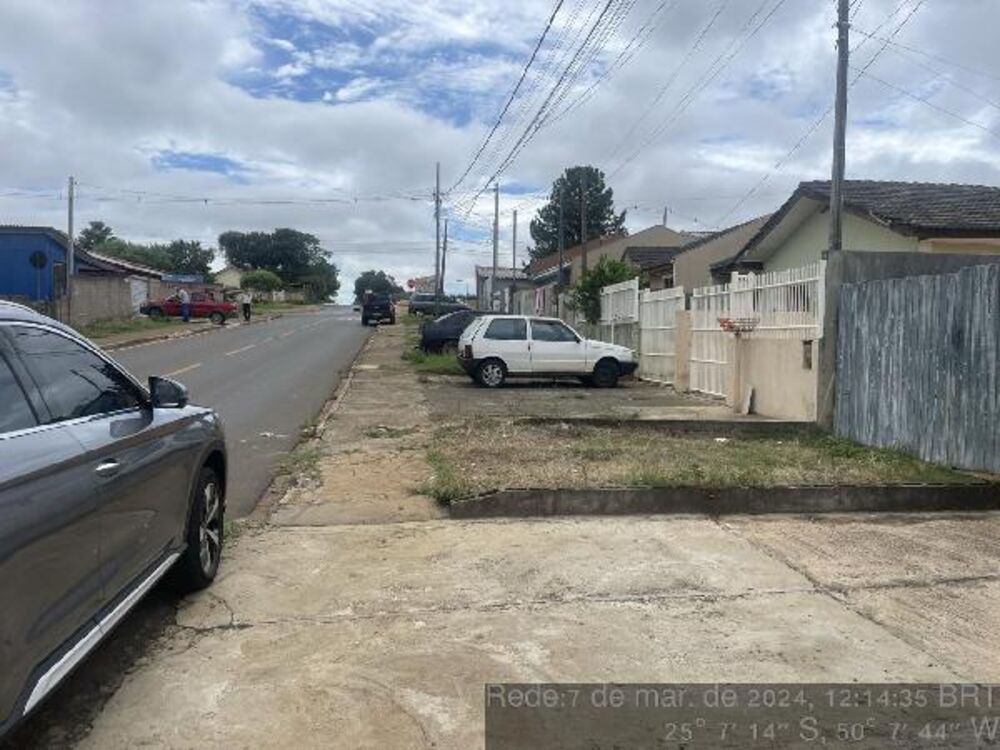 Casa à venda com 3 quartos, 154m² - Foto 1