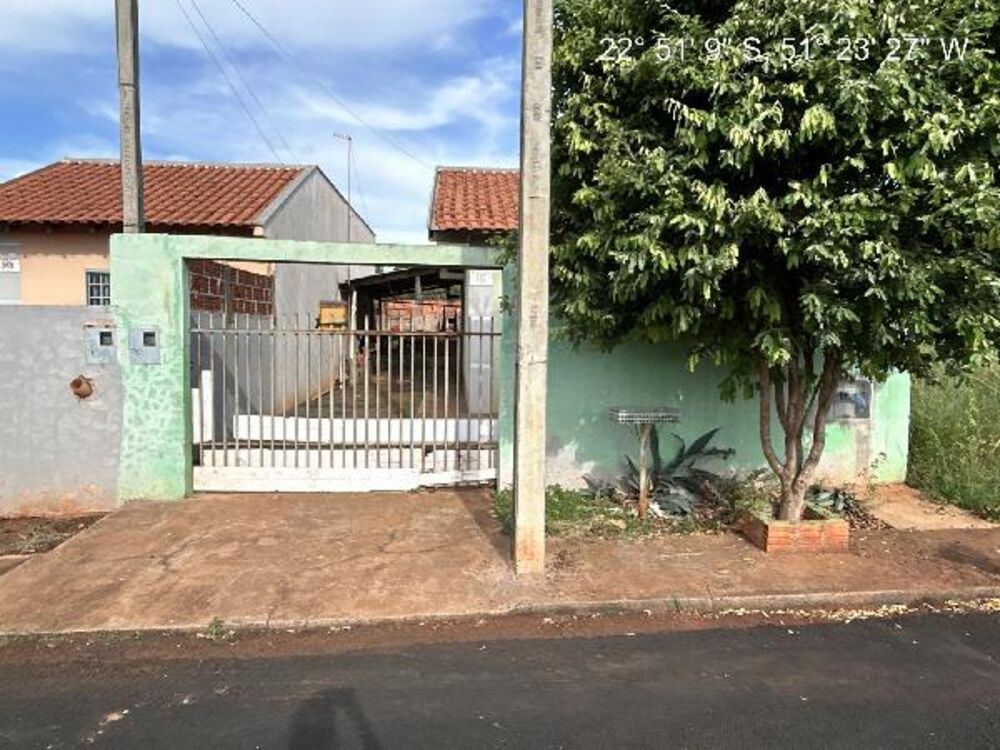 Casa à venda com 2 quartos, 139m² - Foto 1