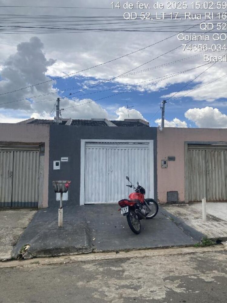 Casa à venda com 2 quartos, 120m² - Foto 1