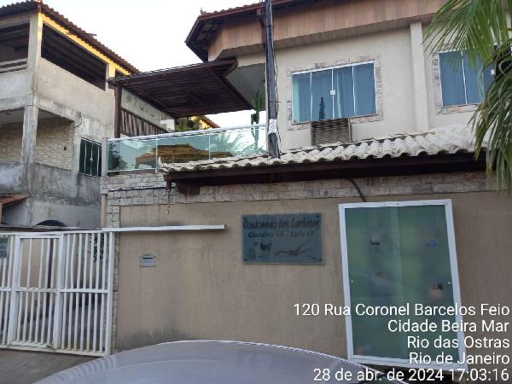 Casa à venda com 2 quartos, 90m² - Foto 1