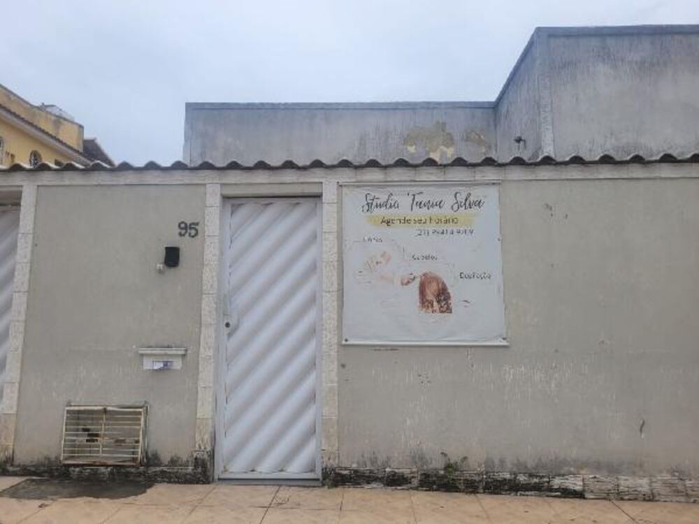 Casa à venda com 2 quartos, 336m² - Foto 1