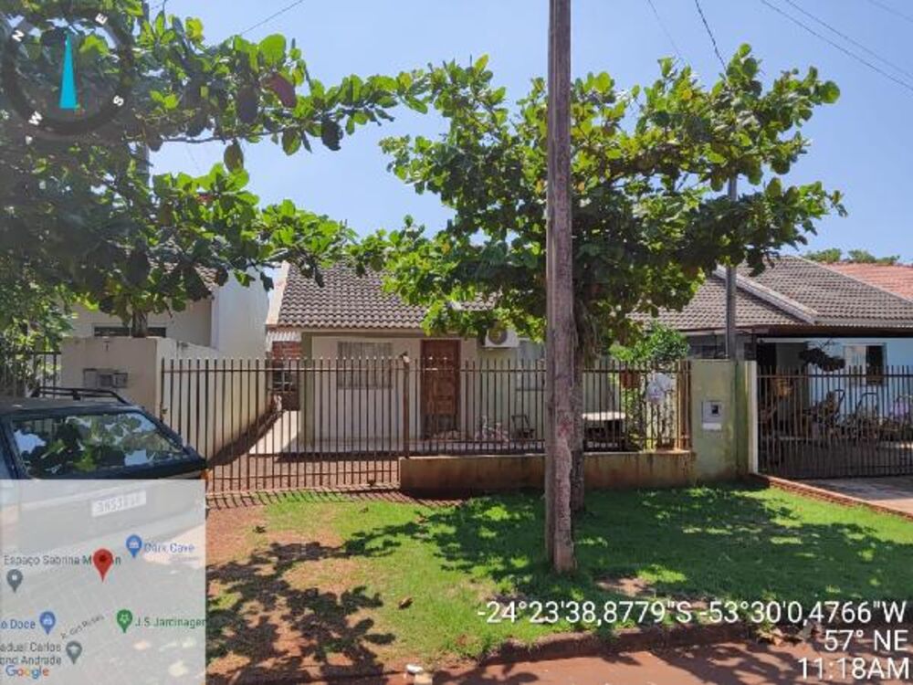 Casa à venda com 2 quartos, 123m² - Foto 1