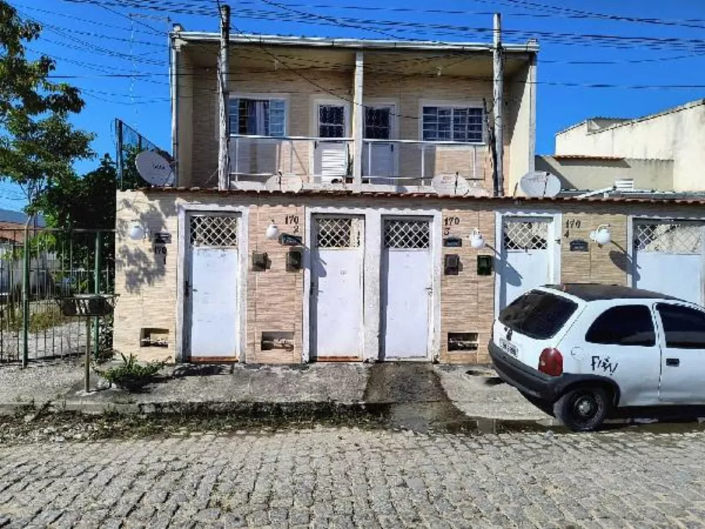 Casa à venda com 2 quartos, 69m² - Foto 1