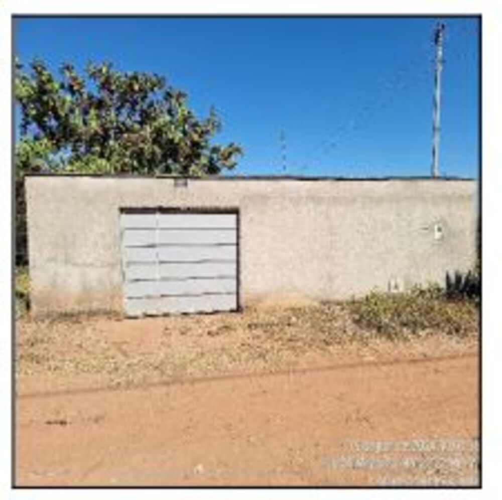 Casa à venda com 2 quartos, 360m² - Foto 1
