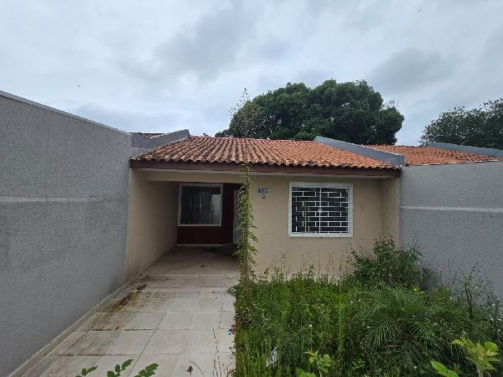 Casa à venda com 2 quartos, 115m² - Foto 1