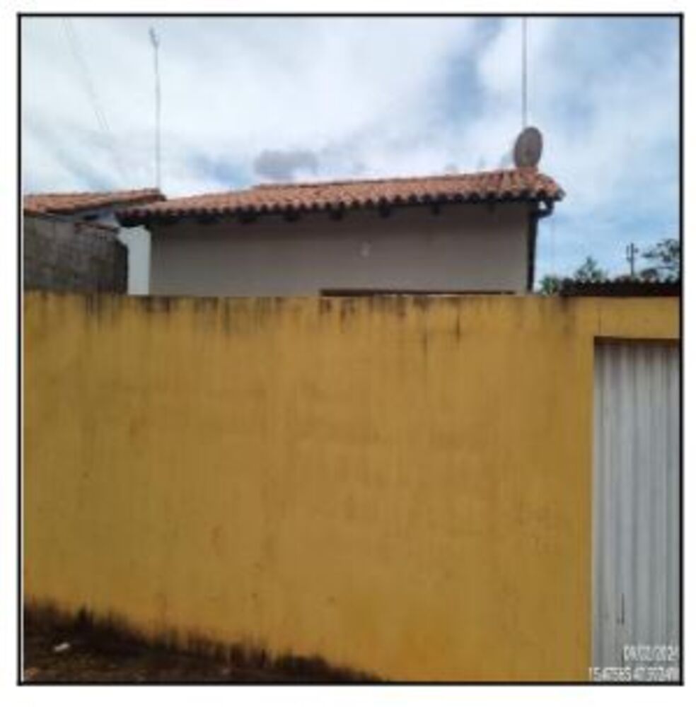 Casa à venda com 2 quartos, 150m² - Foto 1