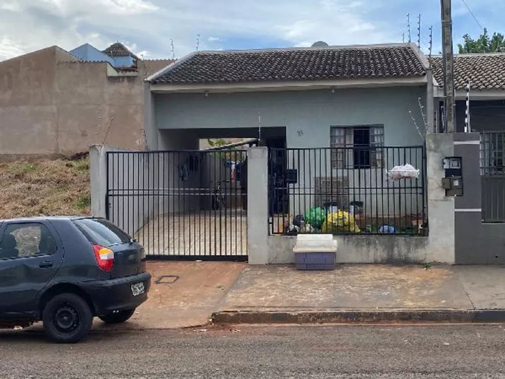 Casa à venda com 2 quartos, 150m² - Foto 1