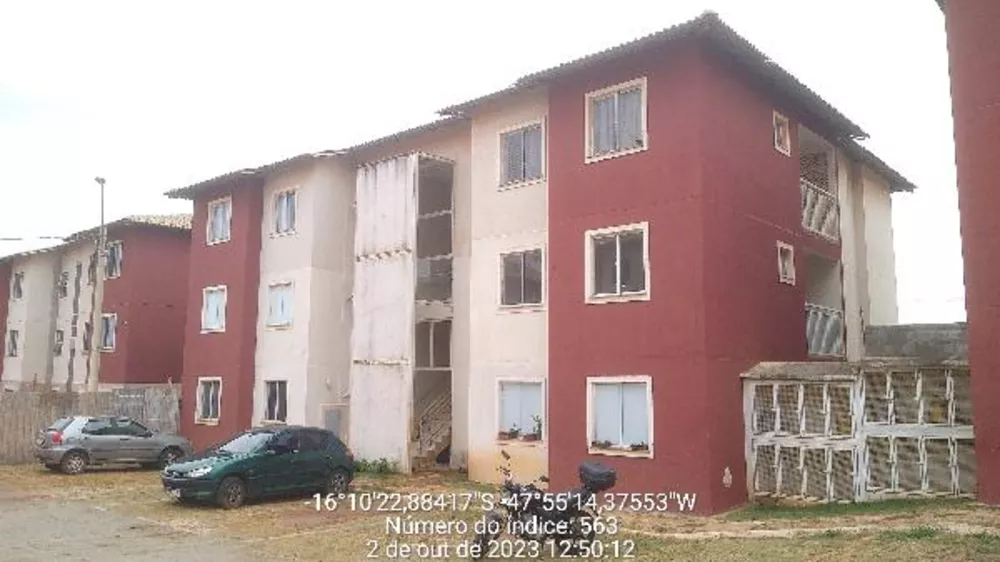 Apartamento à venda com 2 quartos, 5988m² - Foto 1