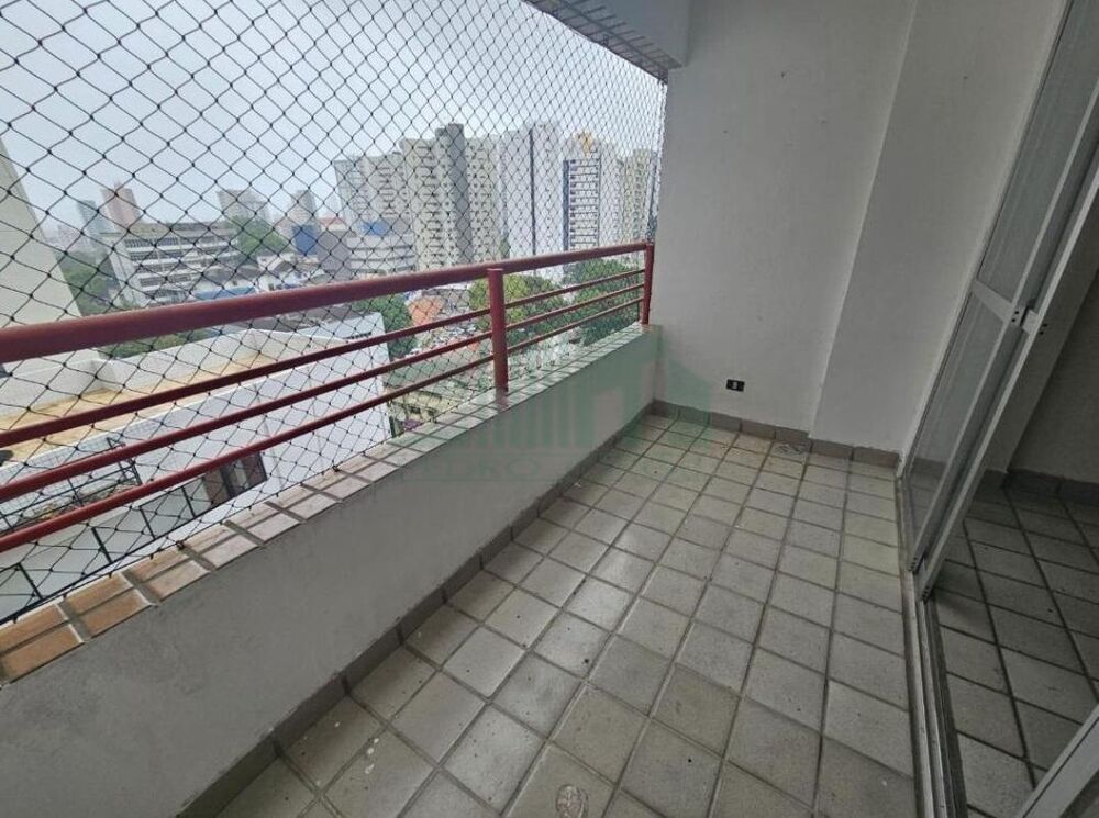 Apartamento à venda com 3 quartos, 93m² - Foto 2
