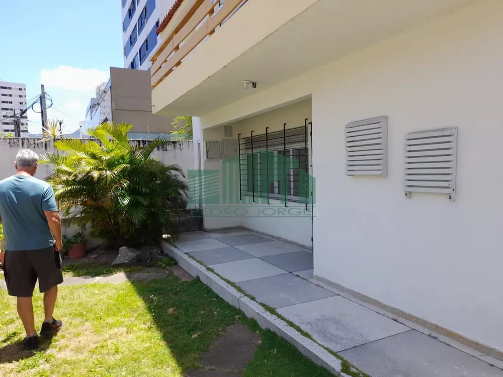 Casa à venda e aluguel com 5 quartos, 280m² - Foto 3