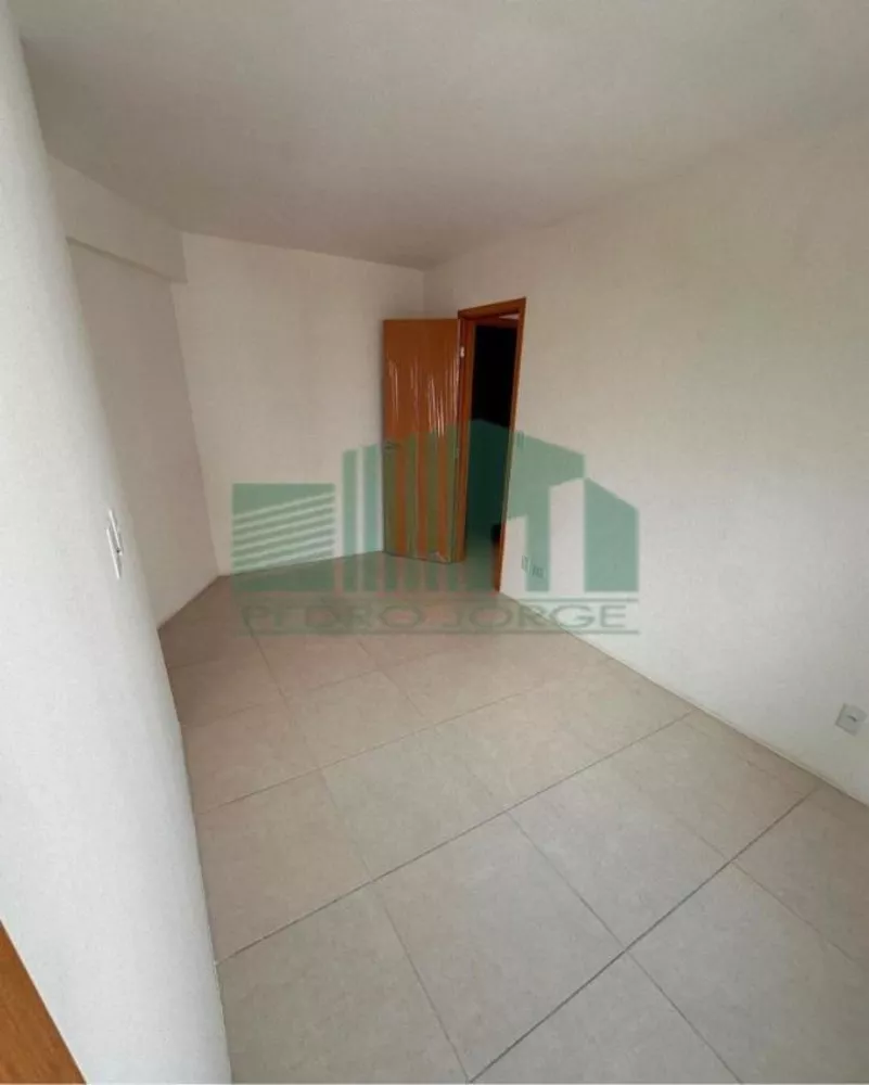 Apartamento à venda com 2 quartos, 58m² - Foto 2