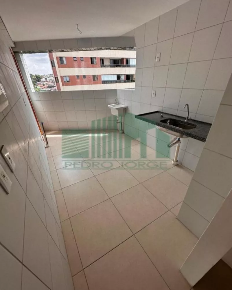 Apartamento à venda com 2 quartos, 58m² - Foto 4