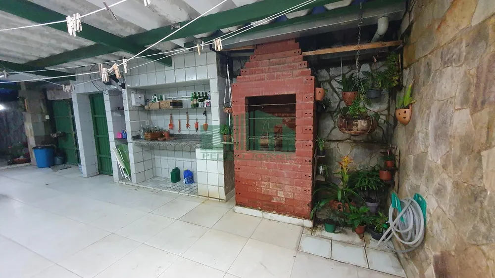 Casa, 4 quartos, 281 m² - Foto 1