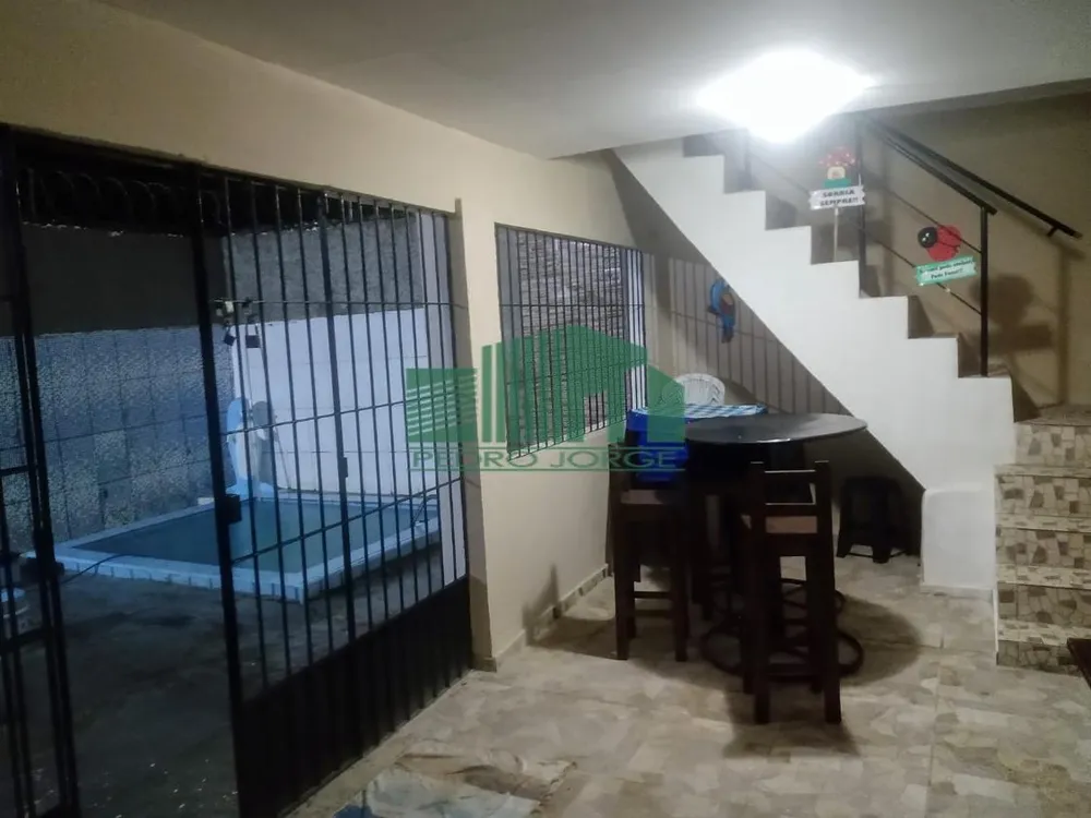 Casa, 5 quartos, 200 m² - Foto 1