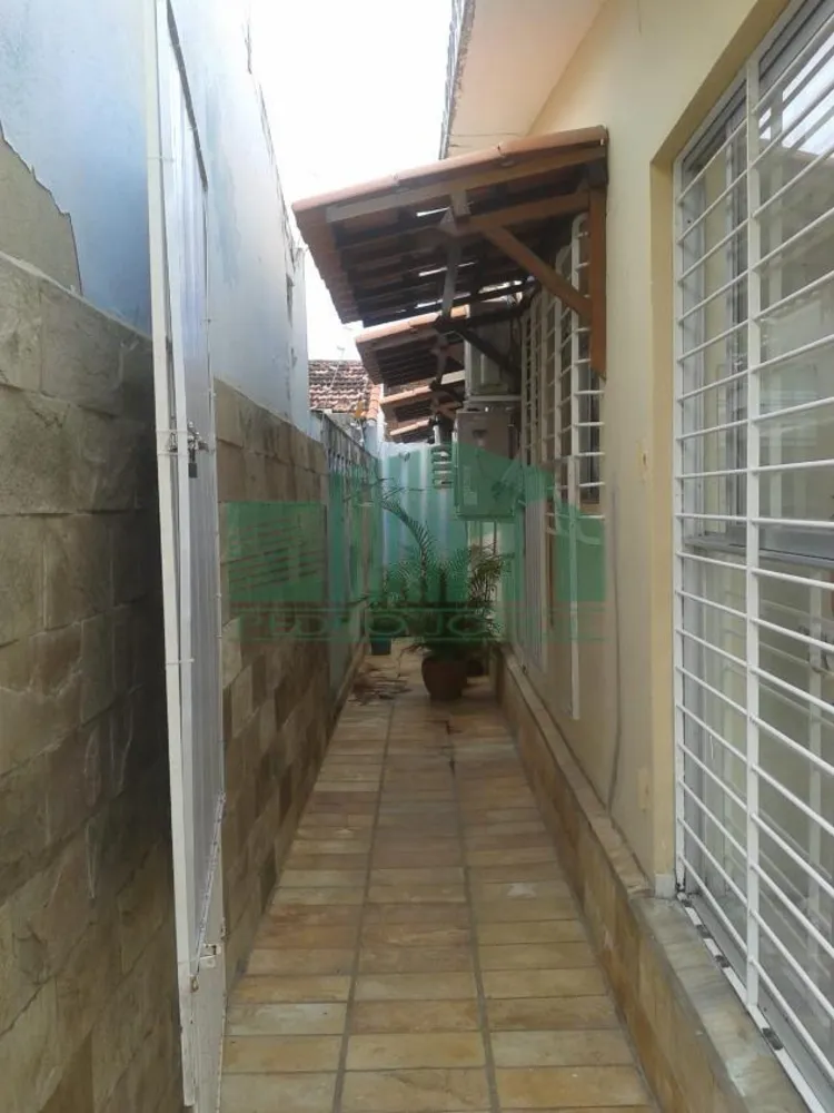 Casa, 4 quartos, 230 m² - Foto 3