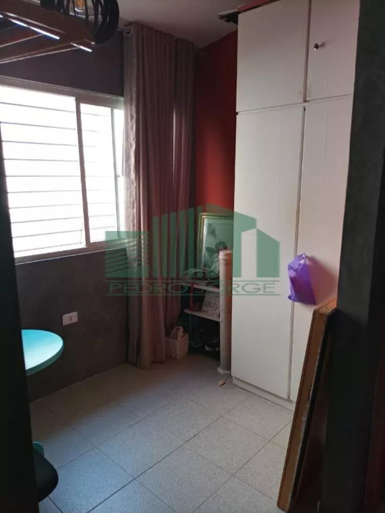 Casa à venda com 4 quartos, 217m² - Foto 15