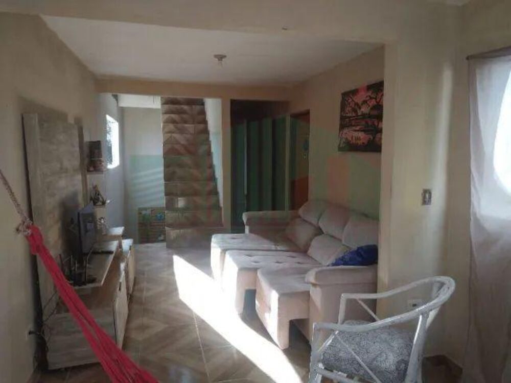 Casa à venda com 5 quartos, 110m² - Foto 3
