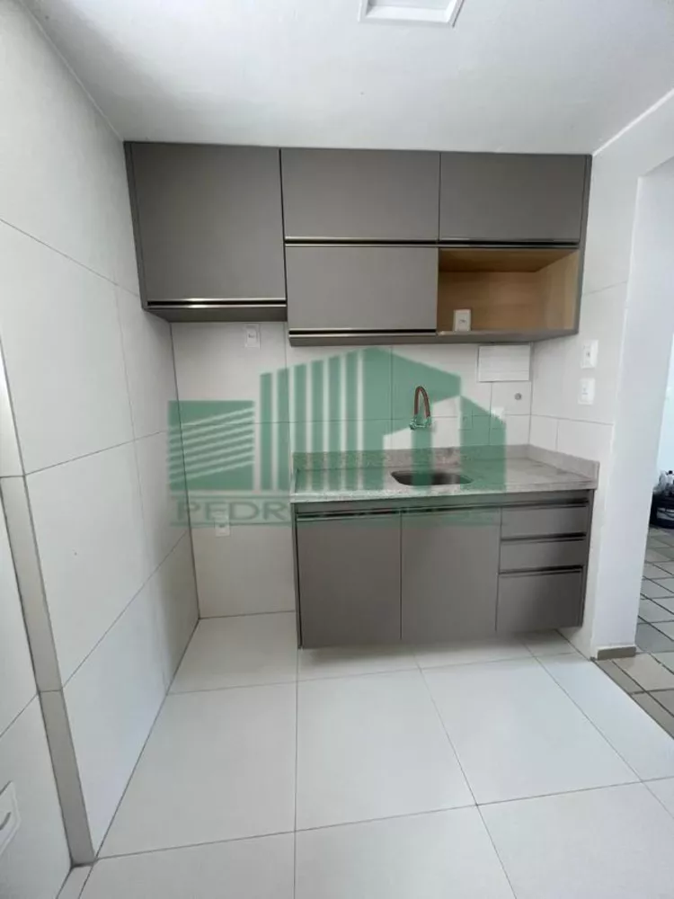 Apartamento à venda com 3 quartos, 56m² - Foto 3