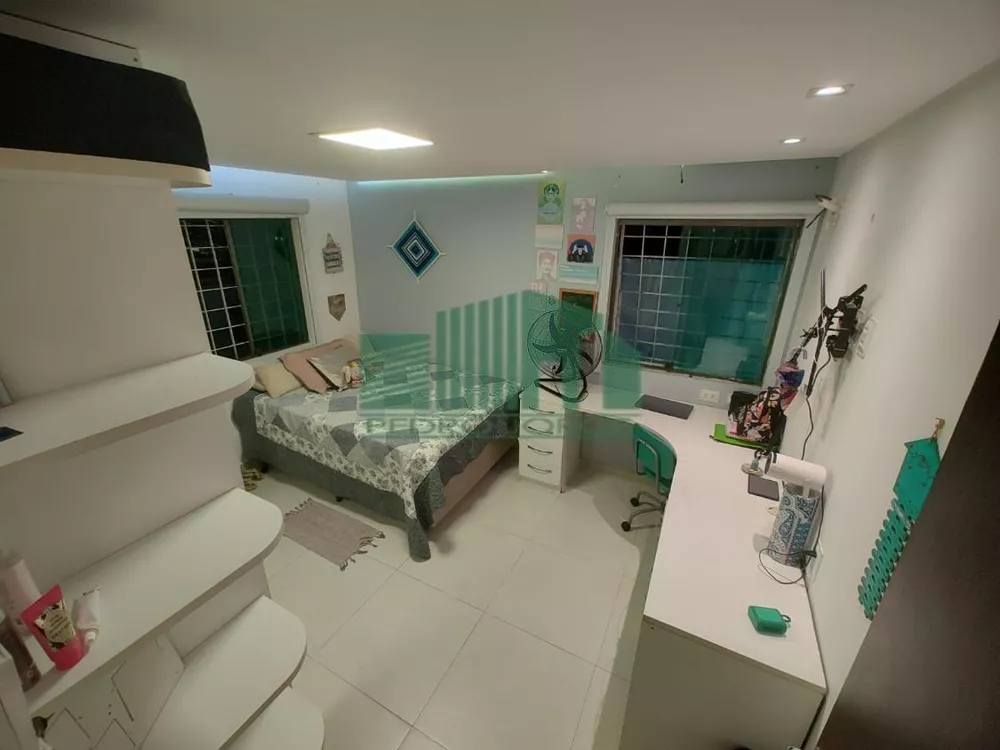 Casa à venda com 4 quartos, 152m² - Foto 13