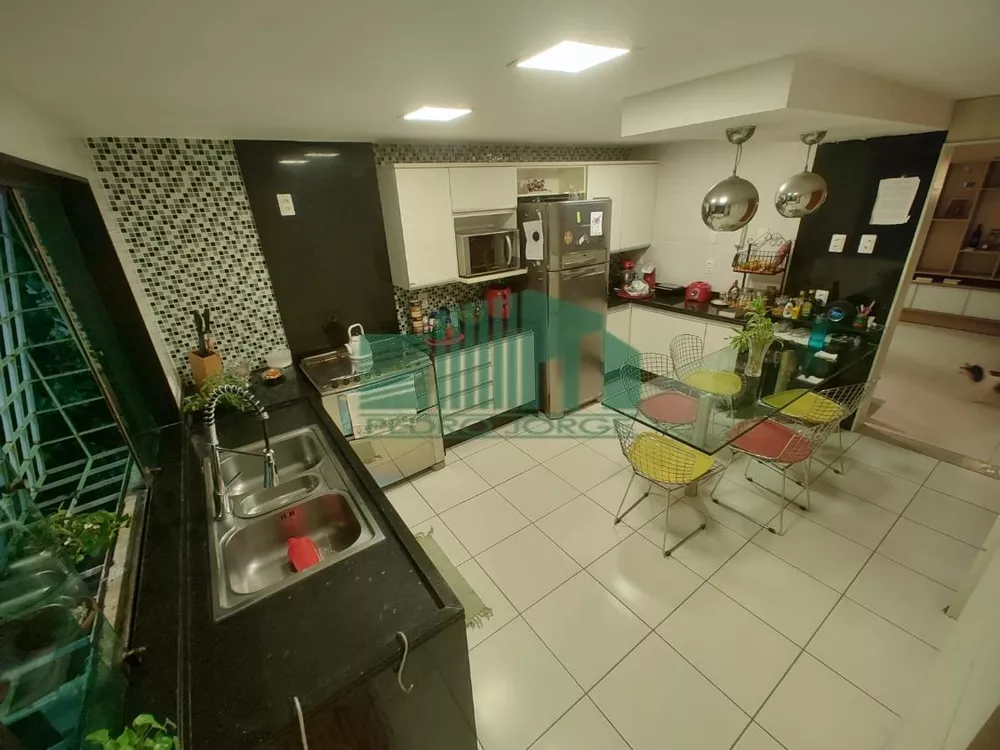 Casa à venda com 4 quartos, 152m² - Foto 6