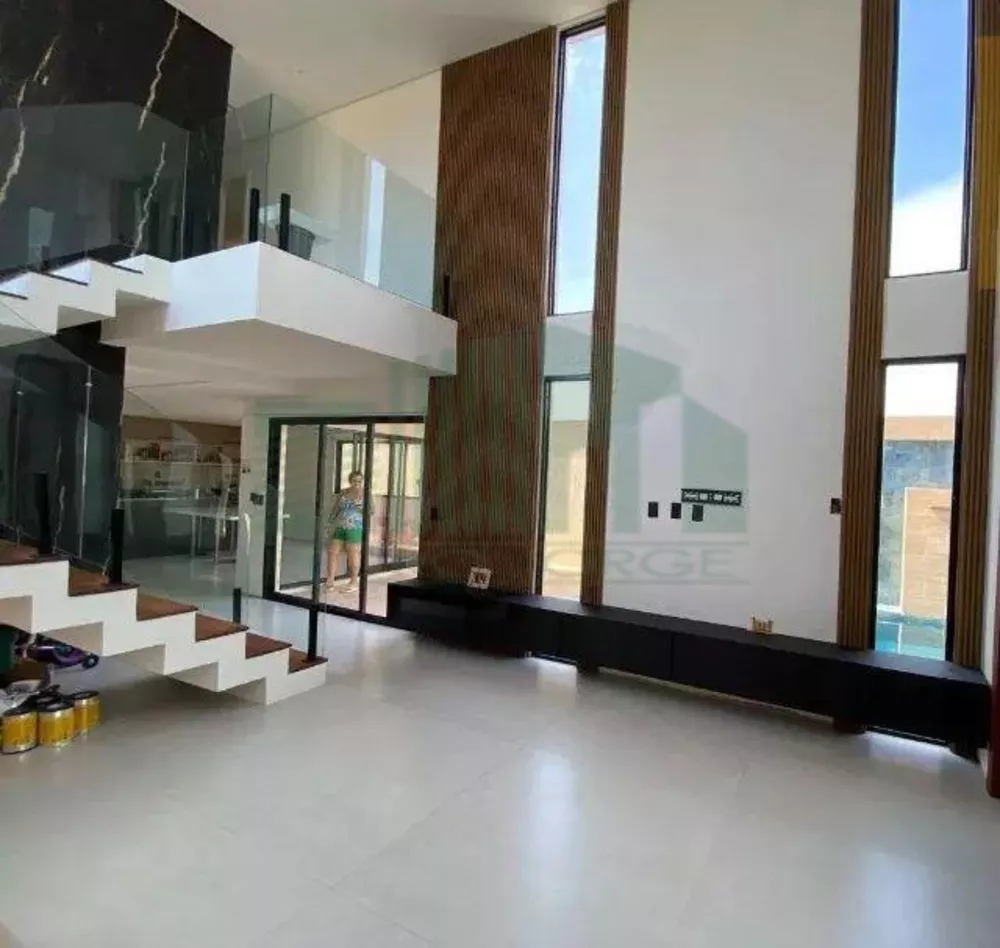 Casa à venda com 4 quartos, 250m² - Foto 9