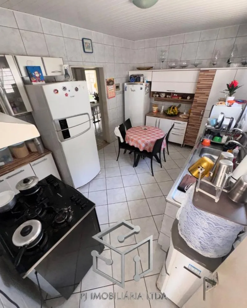 Casa, 4 quartos, 280 m² - Foto 2