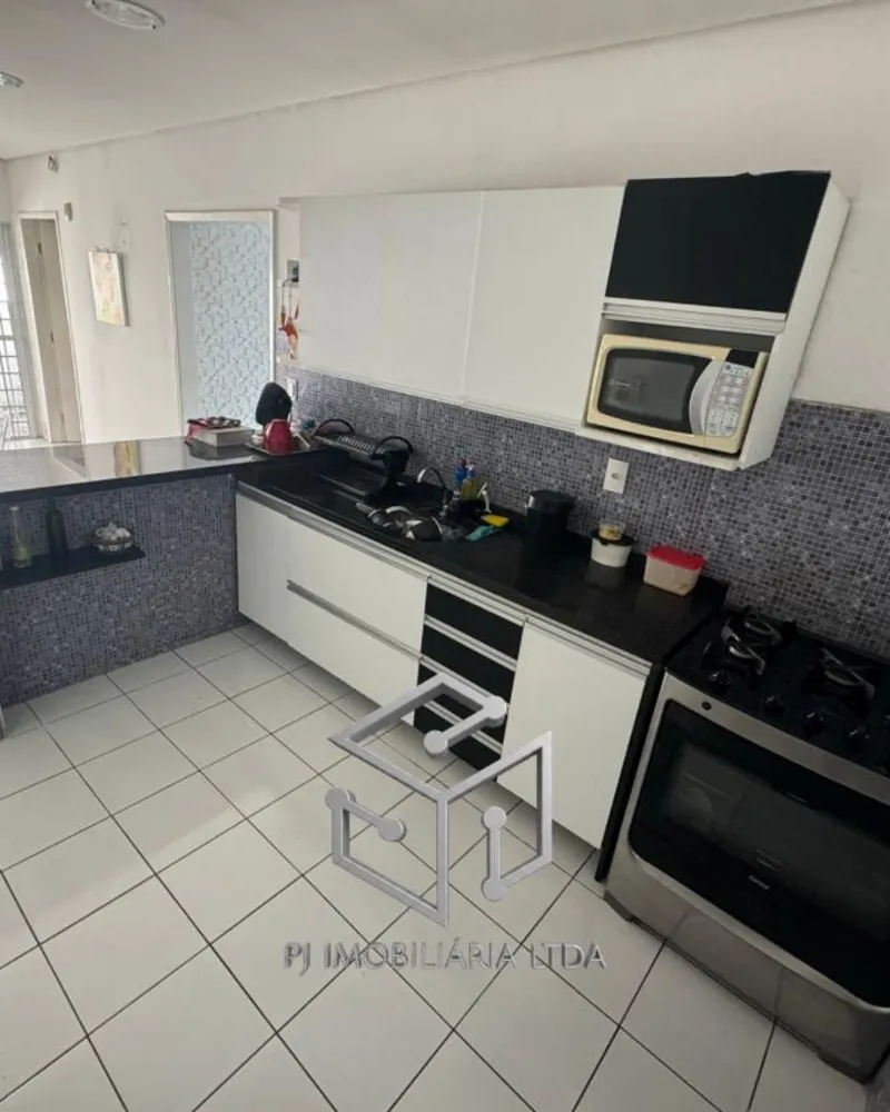 Casa, 4 quartos, 300 m² - Foto 1