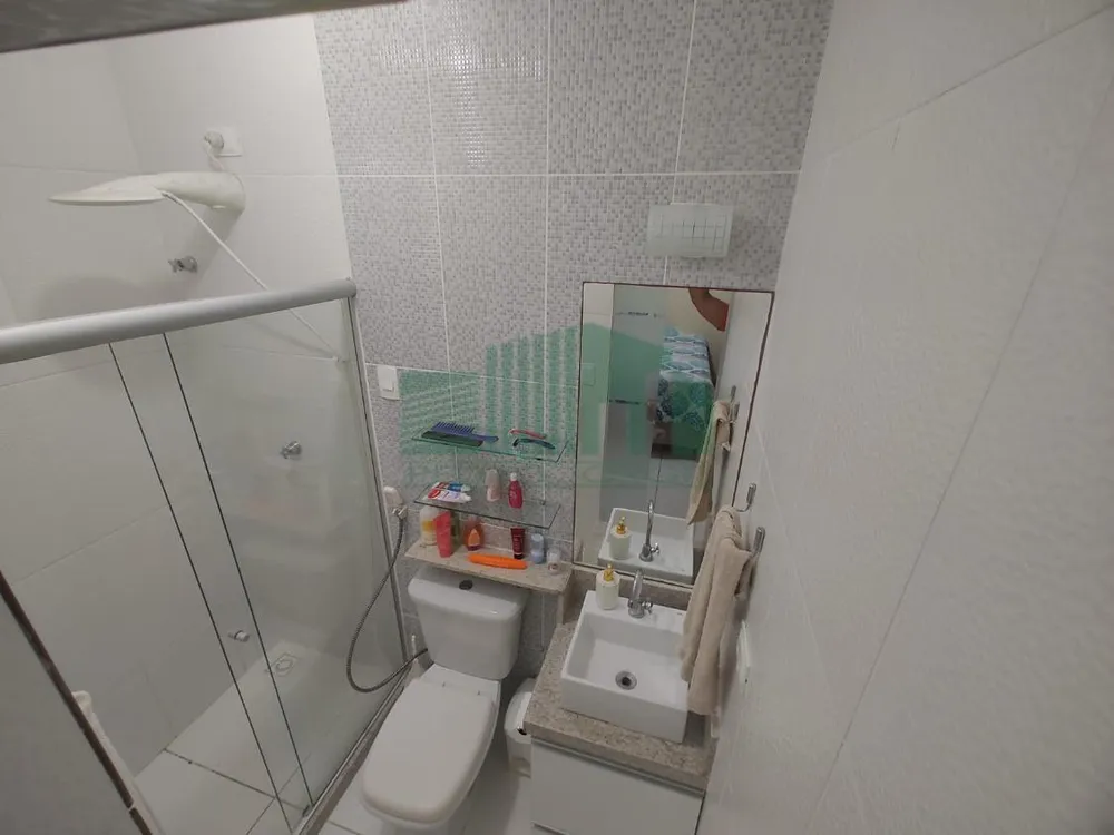 Casa, 5 quartos, 202 m² - Foto 2
