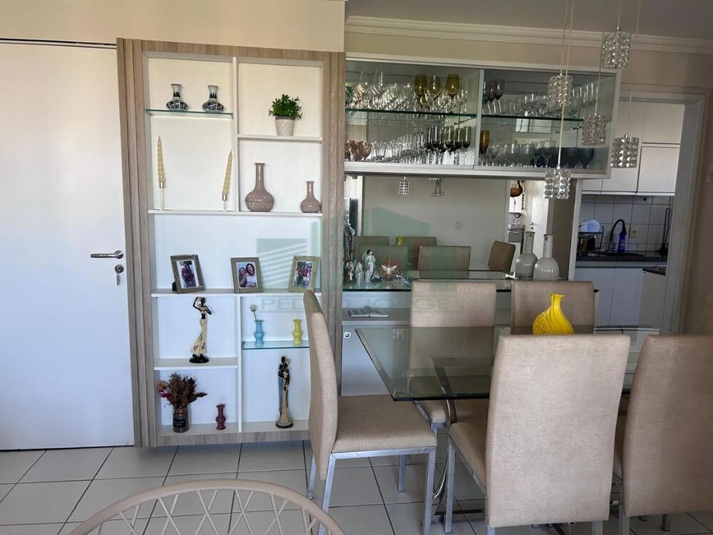 Apartamento à venda com 2 quartos, 55m² - Foto 3