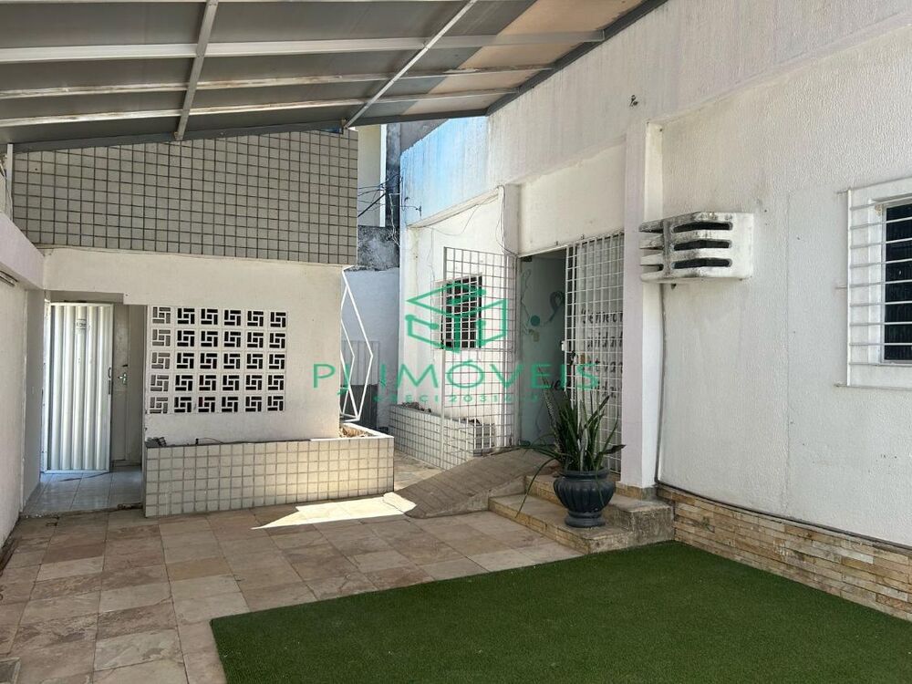 Casa, 1 quarto, 300 m² - Foto 1