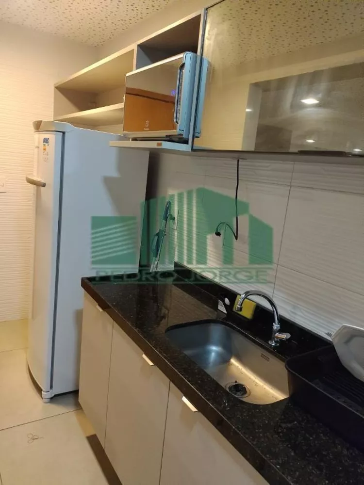 Apartamento à venda com 3 quartos, 81m² - Foto 8