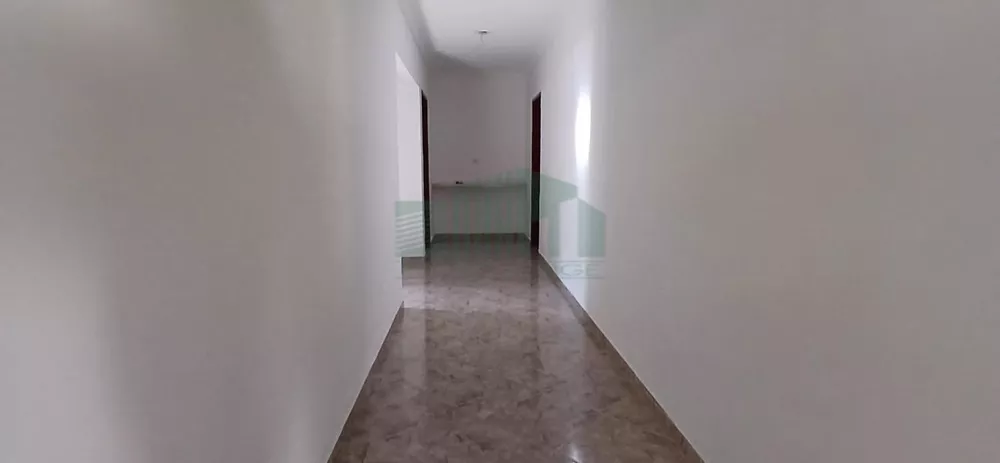 Casa à venda com 3 quartos, 219m² - Foto 8