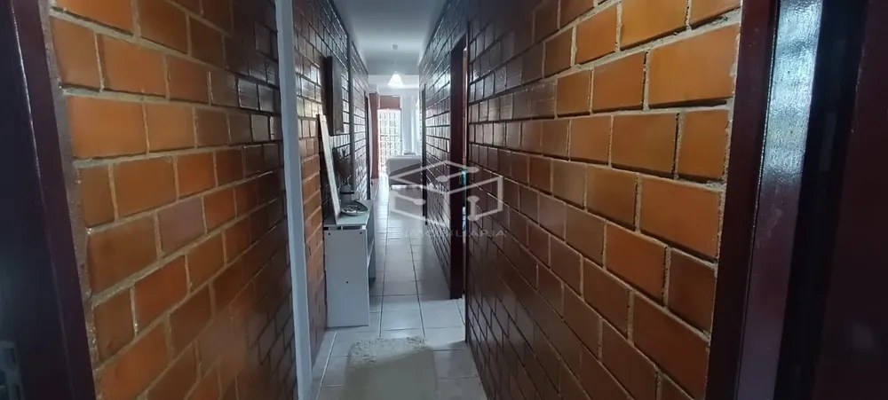 Casa, 4 quartos, 232 m² - Foto 1