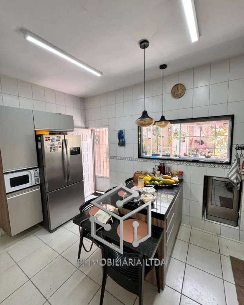 Casa, 4 quartos, 470 m² - Foto 2