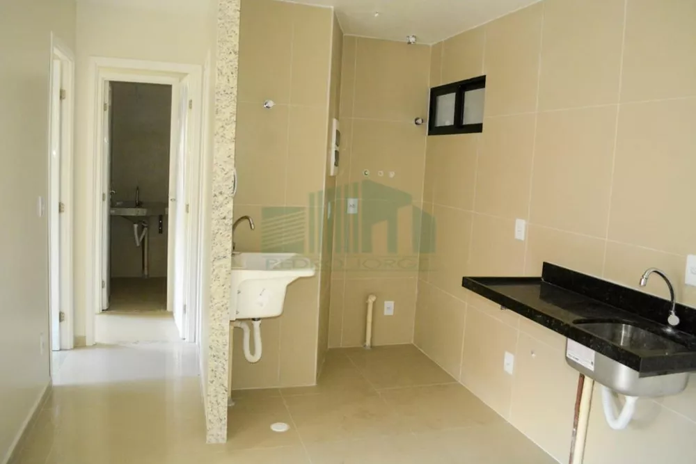 Apartamento à venda com 2 quartos, 42m² - Foto 3