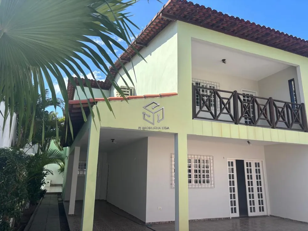 Casa, 4 quartos, 298 m² - Foto 1