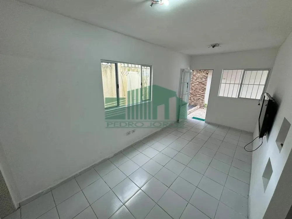 Casa, 2 quartos, 72 m² - Foto 1
