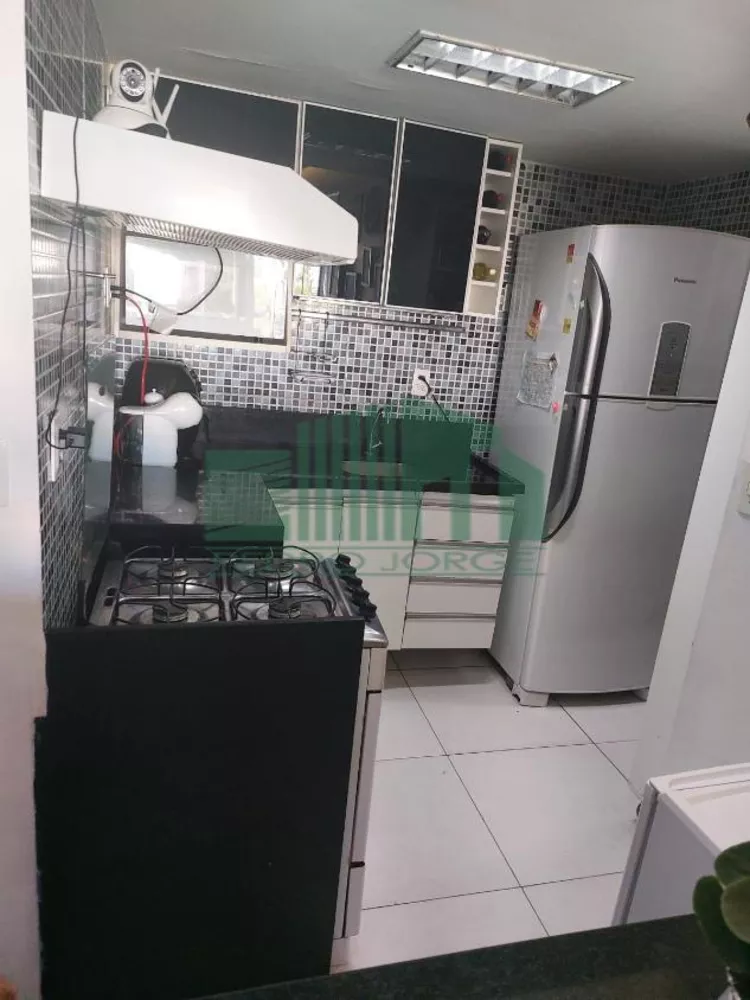 Apartamento à venda com 2 quartos, 70m² - Foto 10