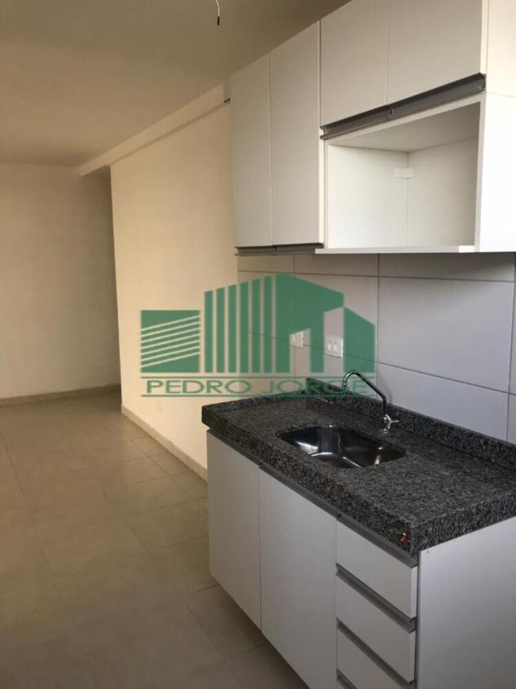 Apartamento à venda com 2 quartos, 58m² - Foto 2
