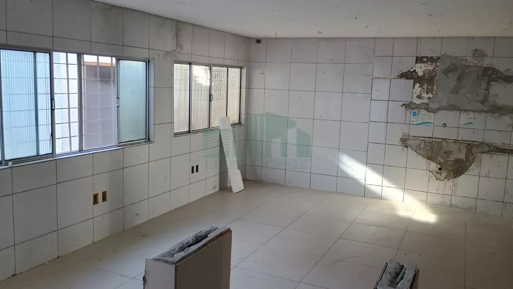 Conjunto Comercial-Sala à venda e aluguel com 1 quarto, 180m² - Foto 16