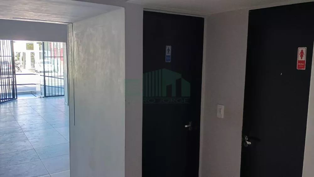 Conjunto Comercial-Sala à venda e aluguel com 1 quarto, 180m² - Foto 11