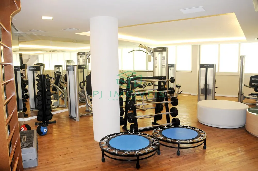 Apartamento, 4 quartos, 238 m² - Foto 1