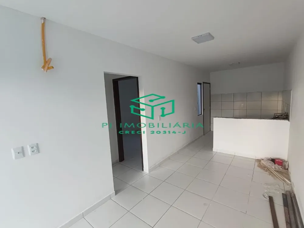 Casa, 2 quartos, 48 m² - Foto 1