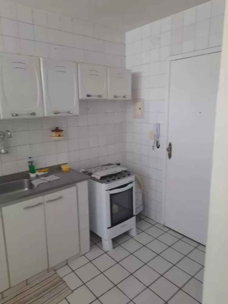 Apartamento à venda com 3 quartos, 92m² - Foto 4