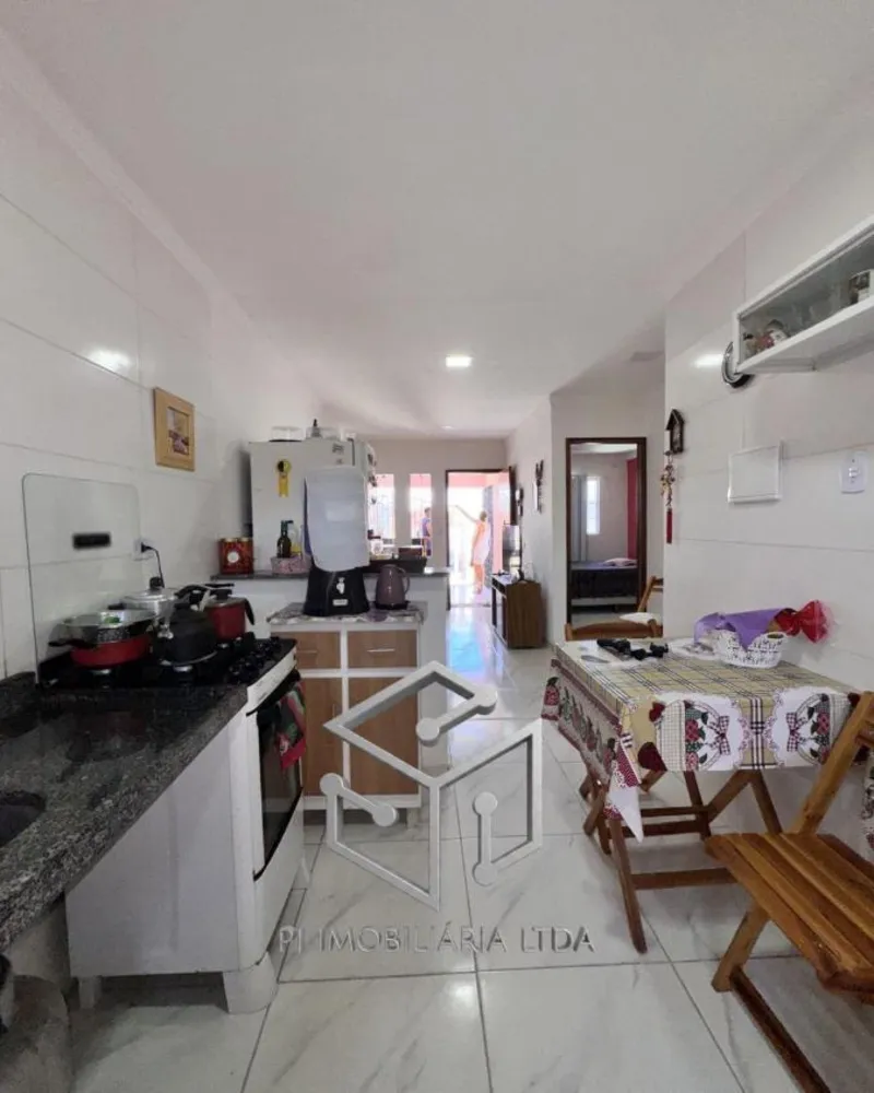 Casa, 2 quartos, 57 m² - Foto 1