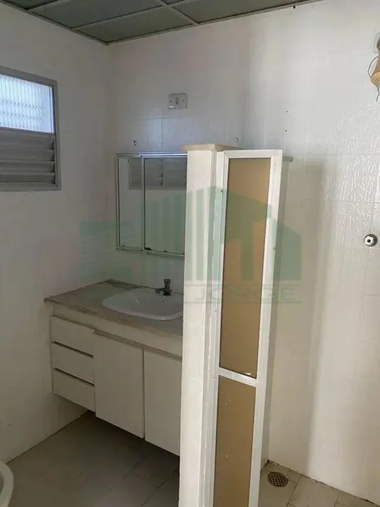 Casa, 7 quartos, 302 m² - Foto 2